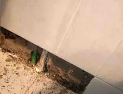 西乡楼顶漏水维修公司分享下修复水管漏水的几种小方法